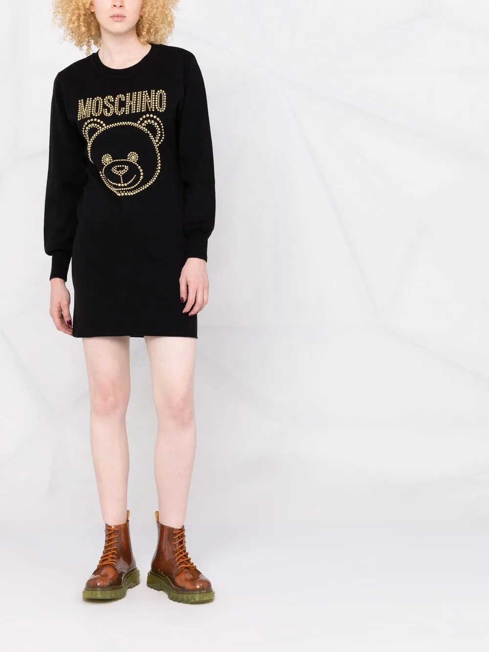 фото Moschino платье с заклепками и длинными рукавами