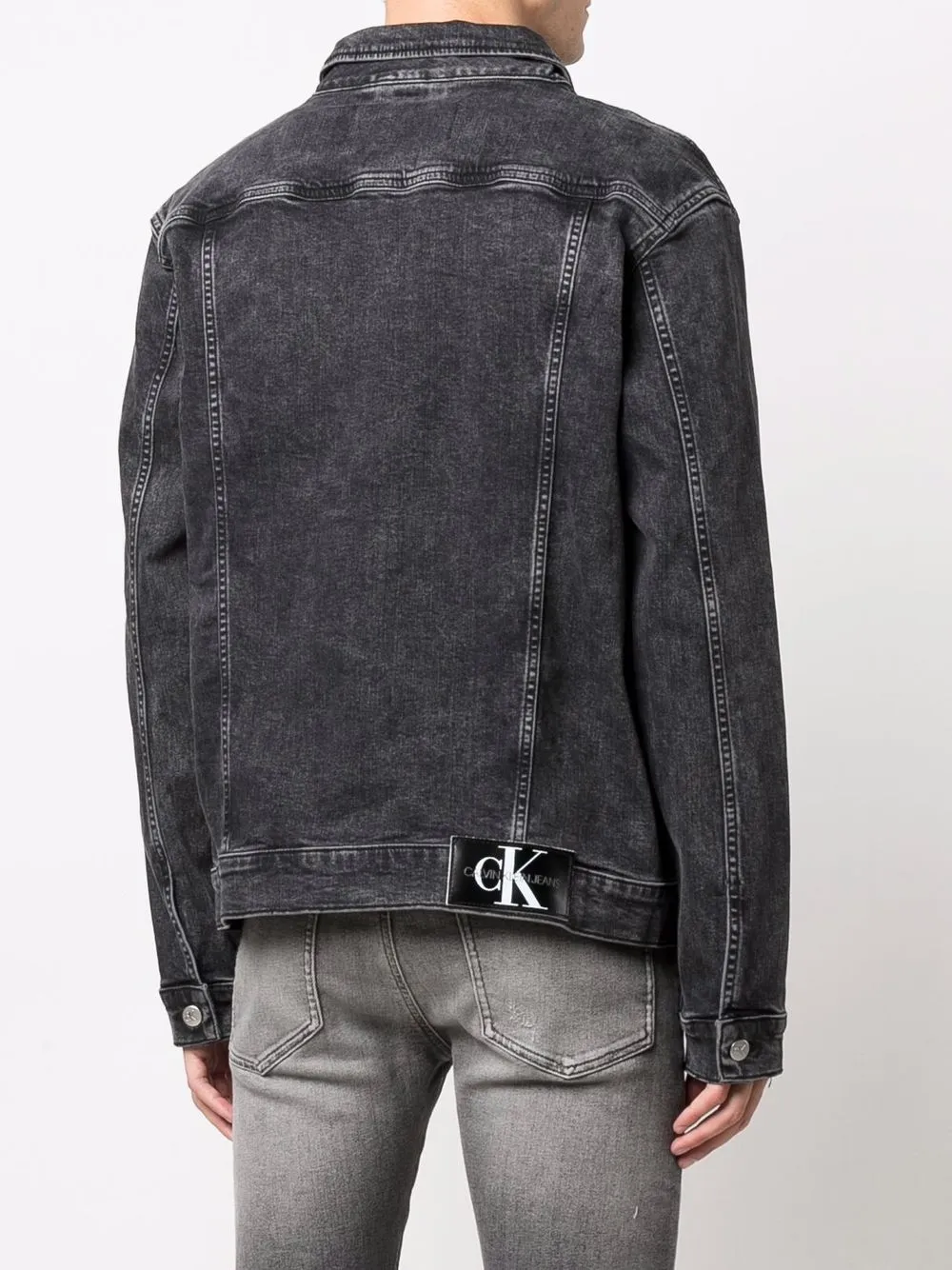 фото Calvin klein jeans джинсовая куртка на пуговицах