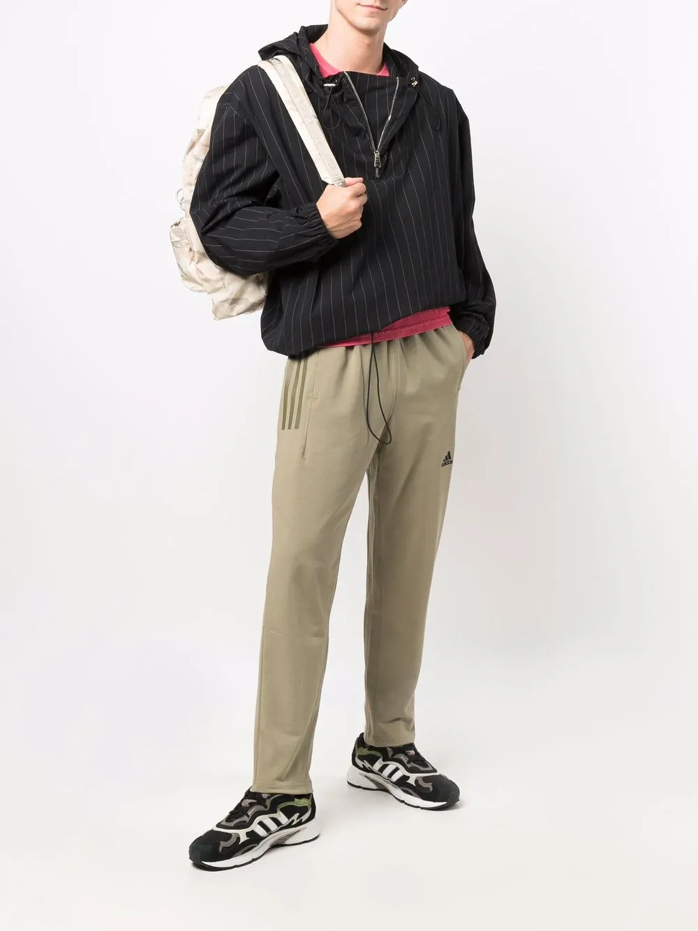 фото Adidas спортивные брюки с логотипом