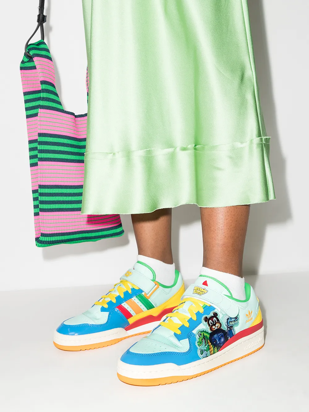 фото Adidas кроссовки forum low benchmate из коллаборации с kerwin frost