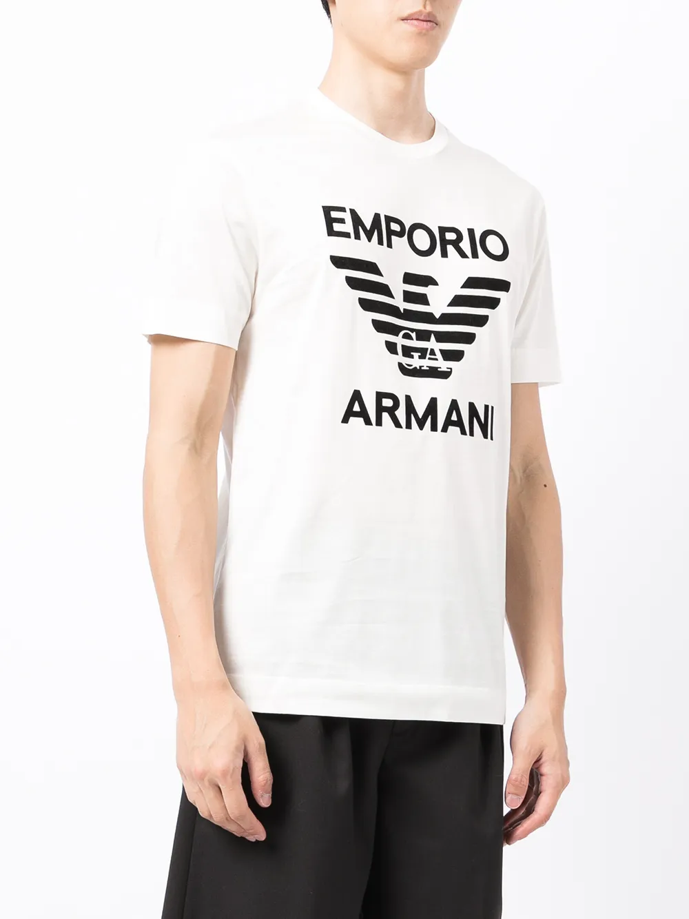 фото Emporio armani футболка с логотипом