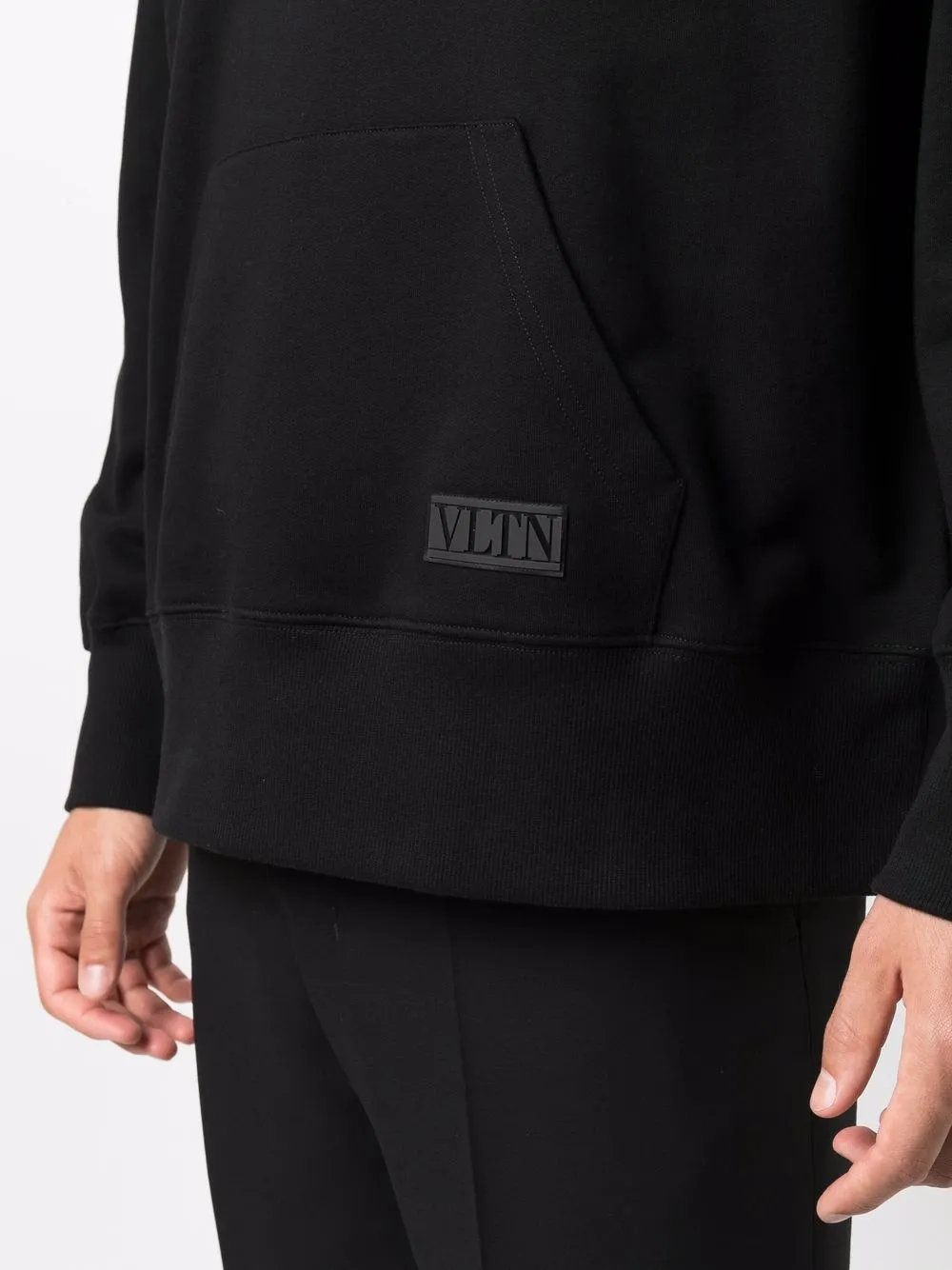 фото Valentino худи с нашивкой-логотипом vltn