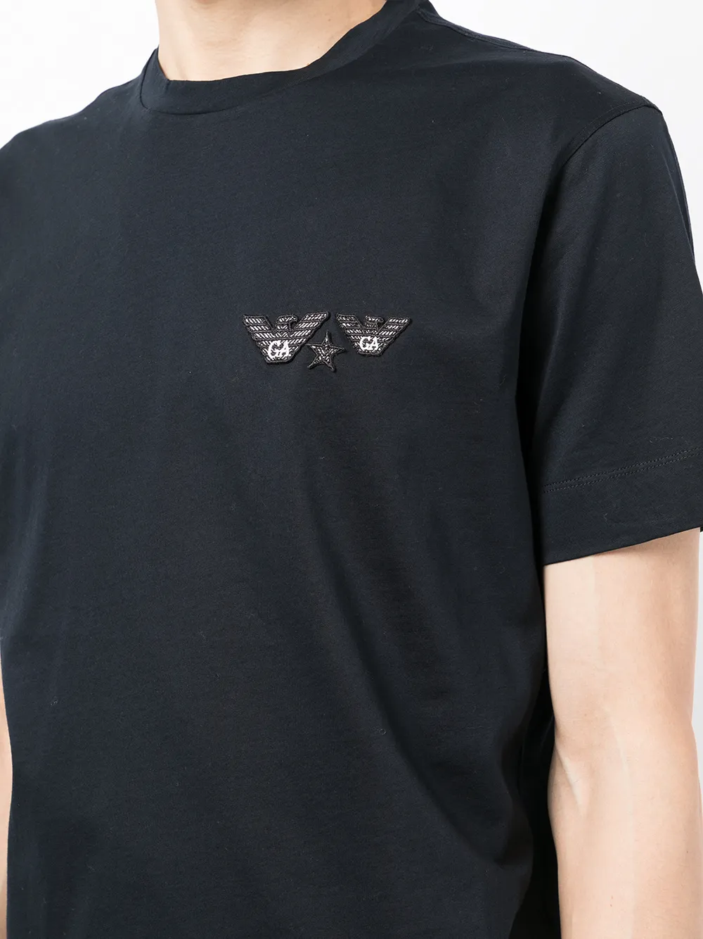 фото Emporio armani футболка с логотипом