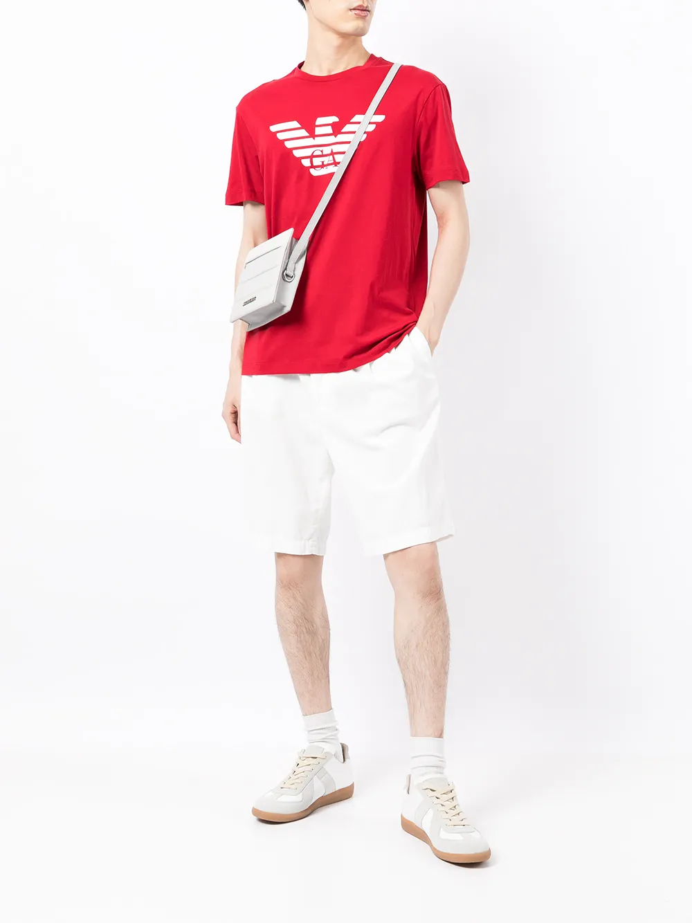 фото Emporio armani футболка с логотипом