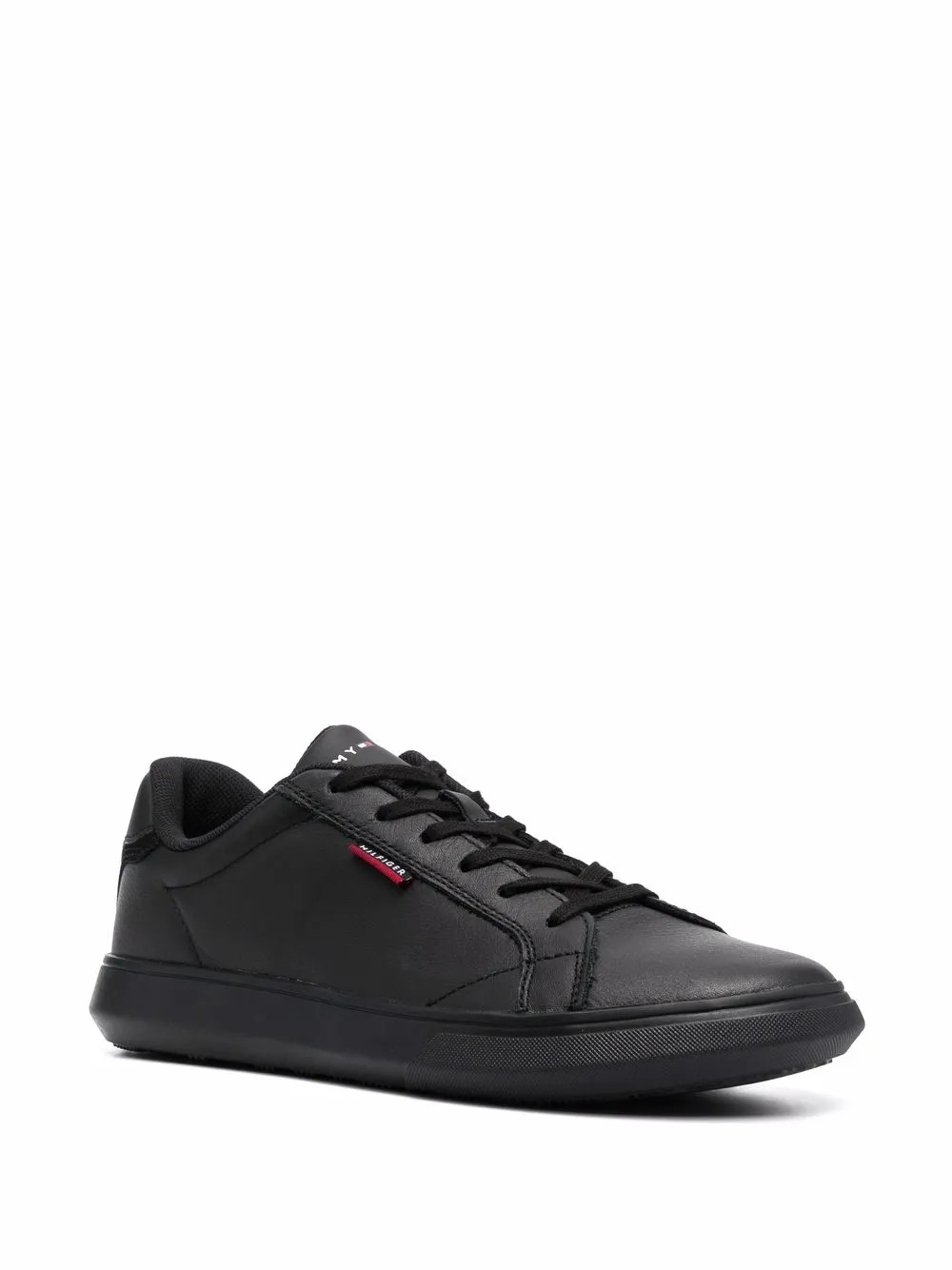 фото Tommy hilfiger кроссовки essential