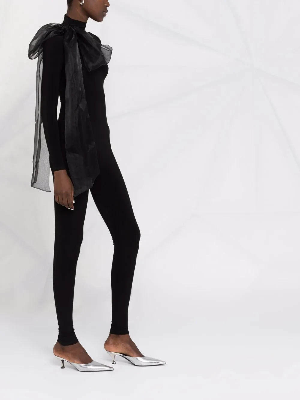 фото Atu body couture комбинезон с объемным бантом