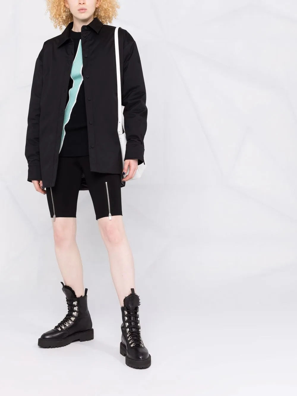 фото Moncler пуховик isolepis