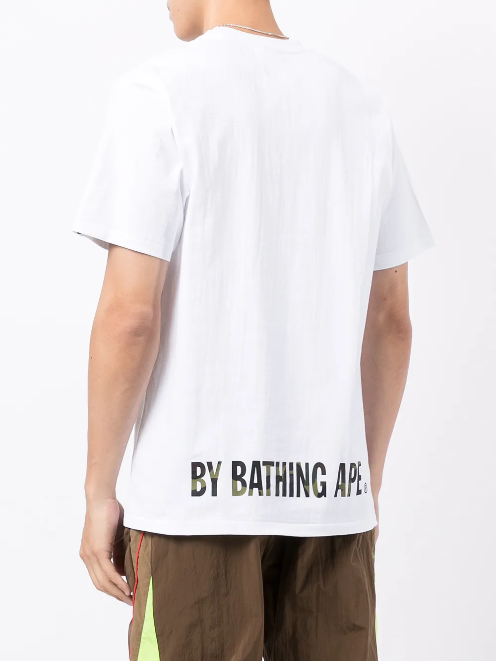 фото A bathing ape® футболка с логотипом на спине
