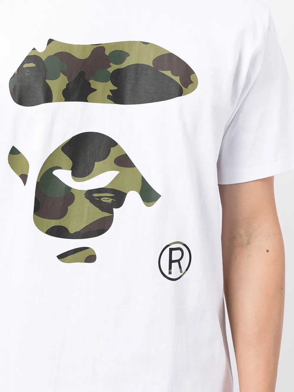 фото A bathing ape® футболка с логотипом на спине