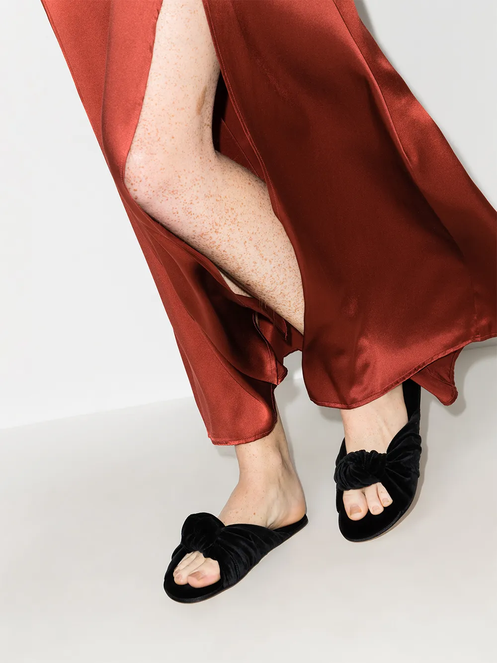 фото Olivia morris at home махровые шлепанцы violet