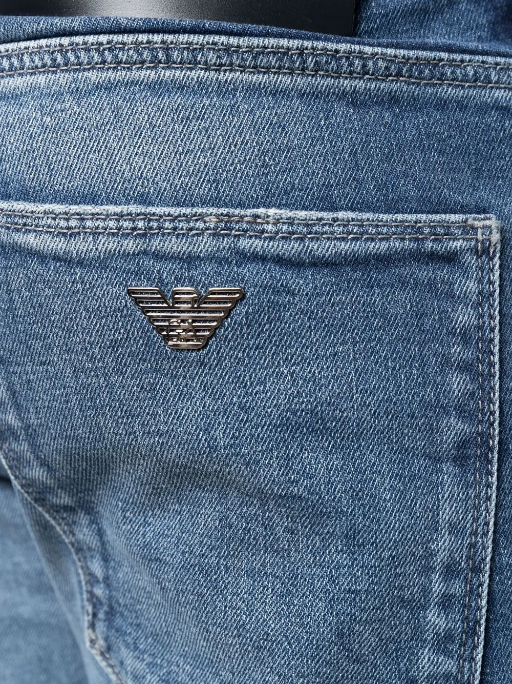 фото Emporio armani узкие джинсы средней посадки