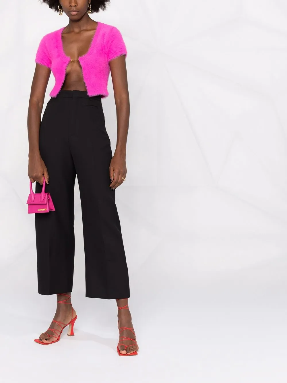 фото Jacquemus укороченные брюки le pantalon santon