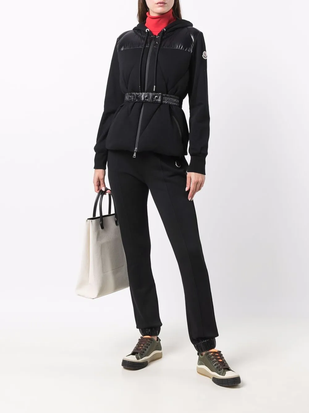 фото Moncler худи на молнии с поясом