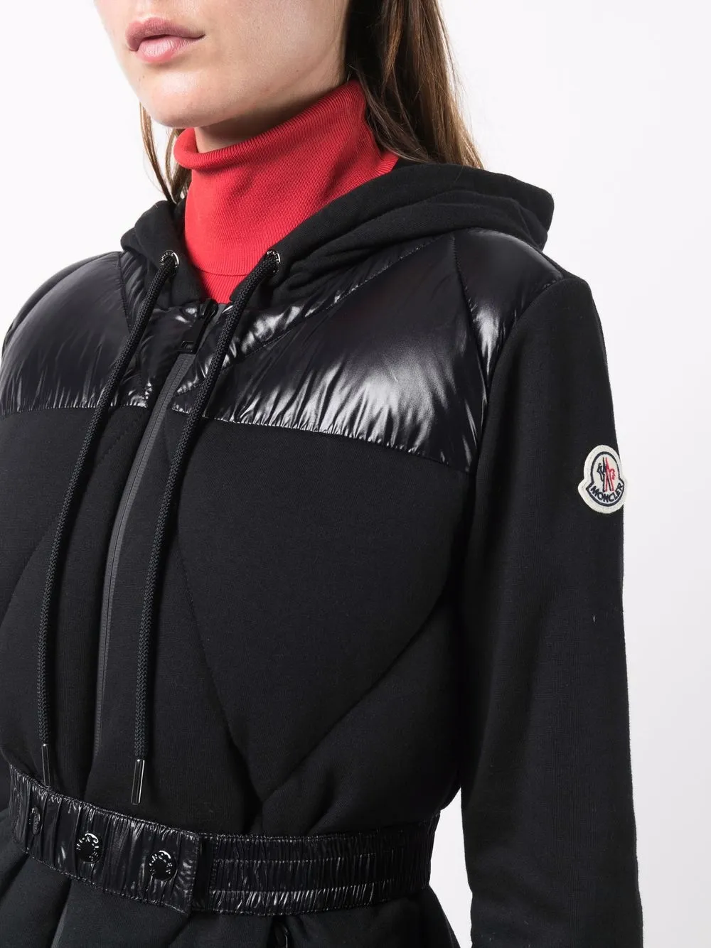 фото Moncler худи на молнии с поясом