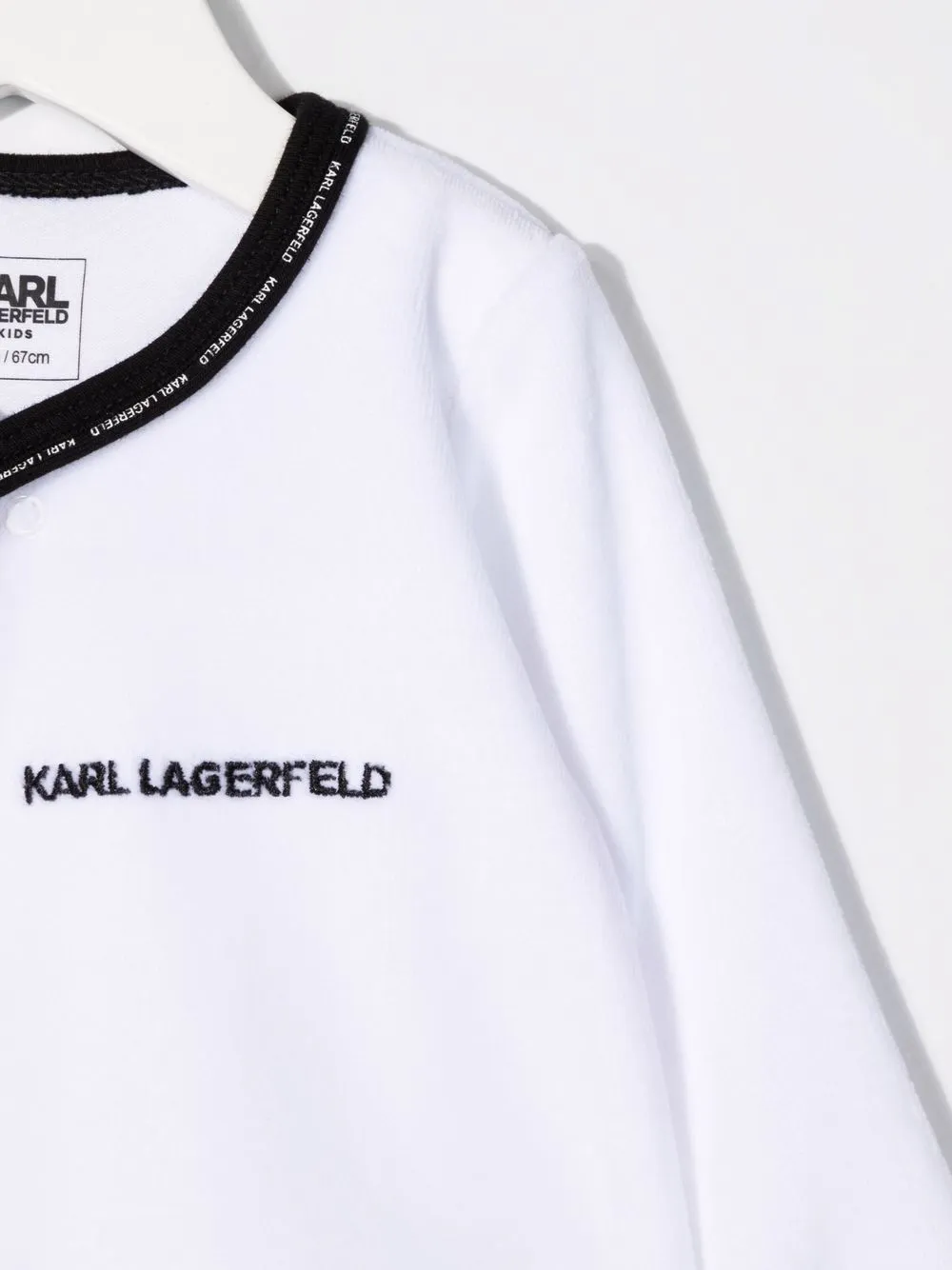 фото Karl lagerfeld kids комплект из пижамы и нагрудника с вышитым логотипом