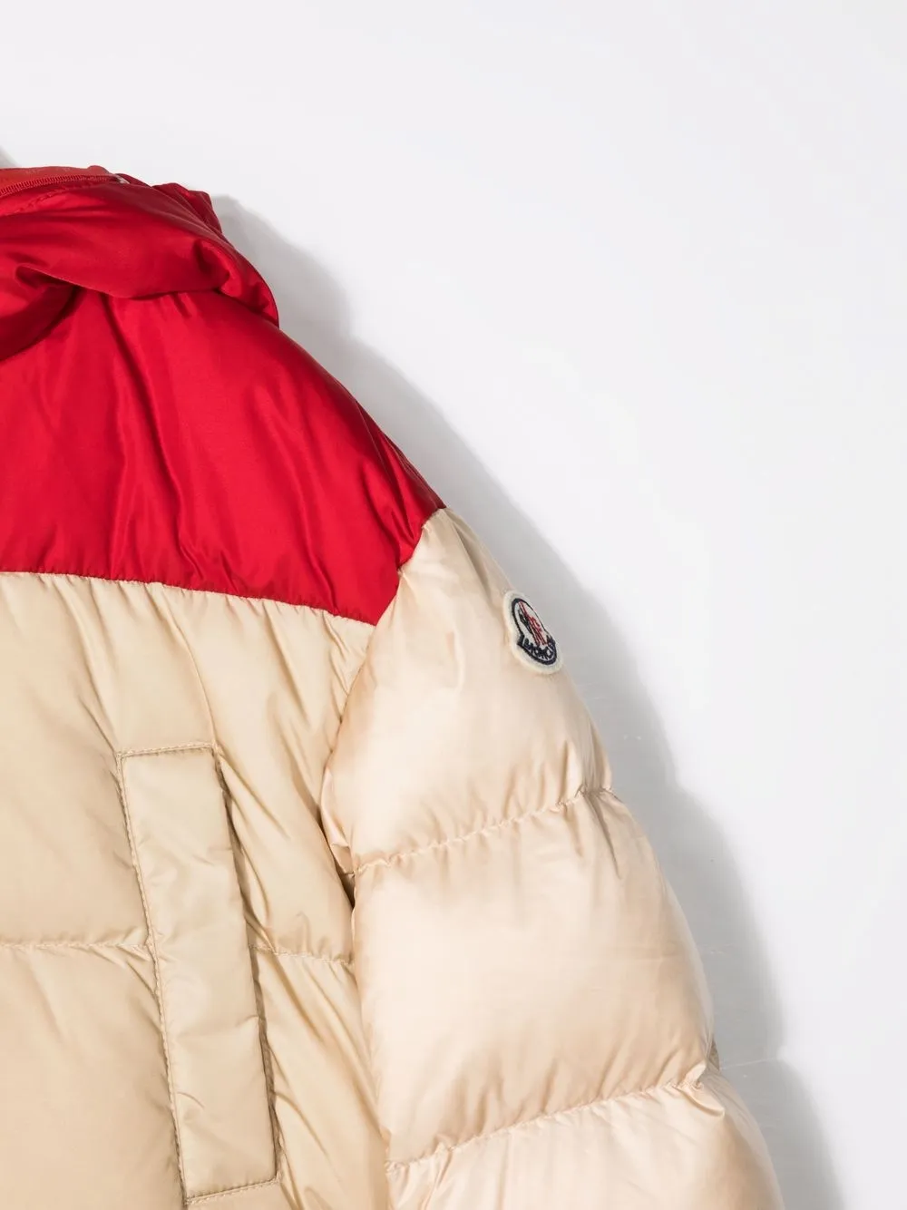 фото Moncler enfant пуховик acelia