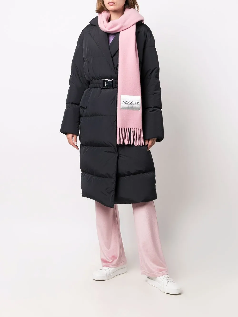 фото Moncler шарф с бахромой и нашивкой-логотипом