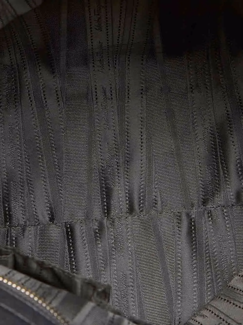 фото Salvatore ferragamo pre-owned сумка-тоут с декором gancini