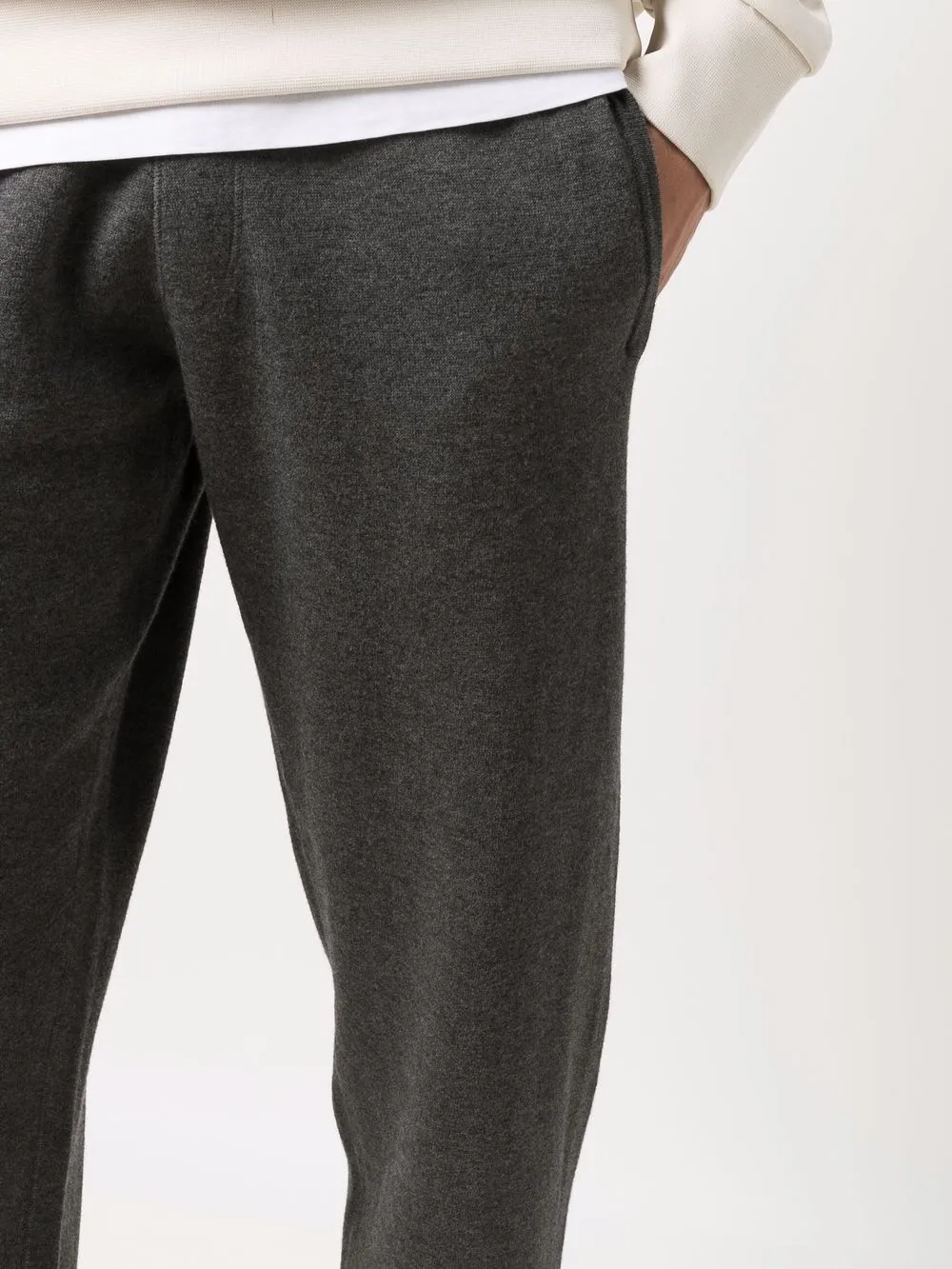 фото Boss зауженные спортивные брюки