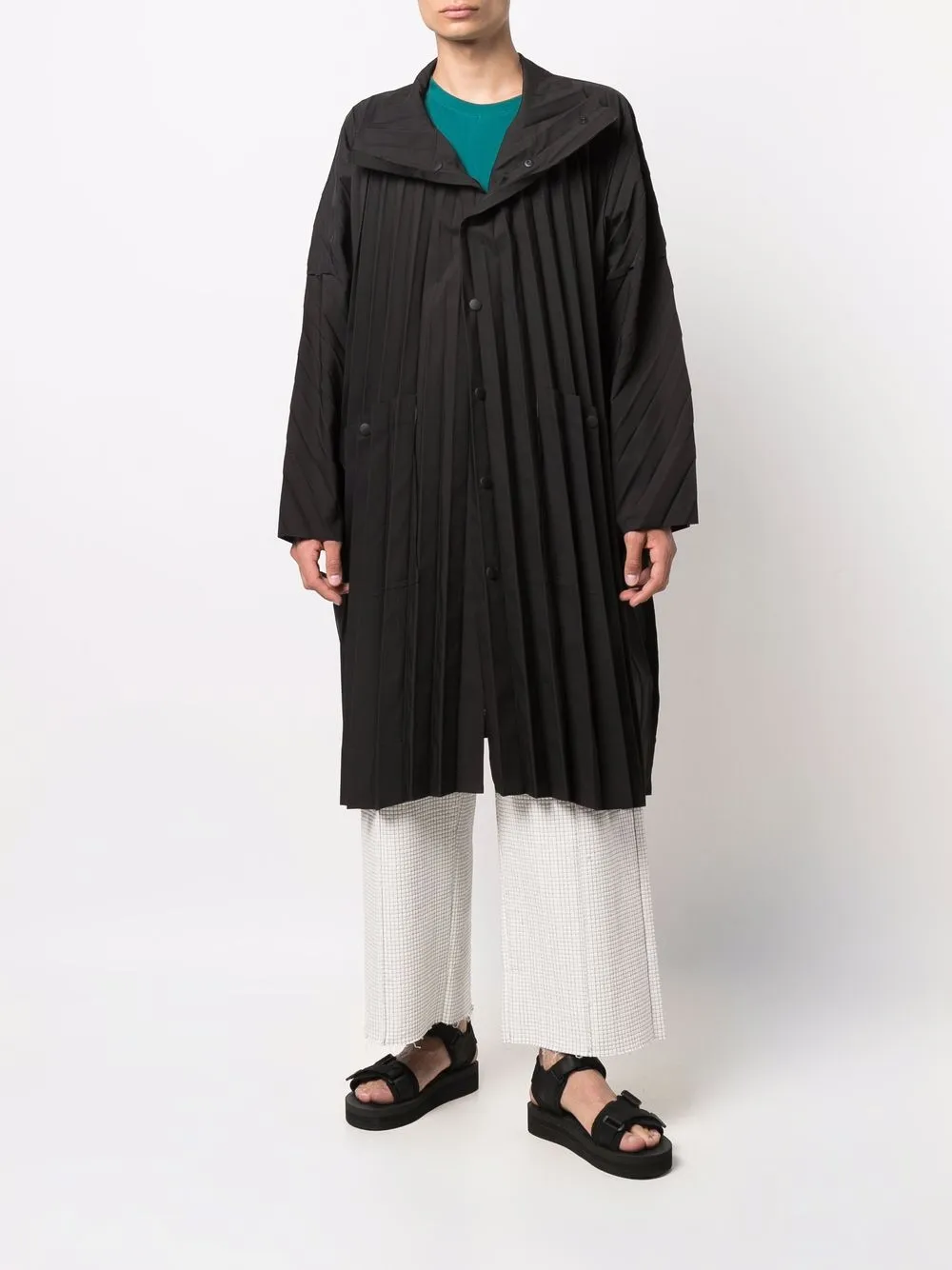 фото Homme plissé issey miyake плиссированное пальто