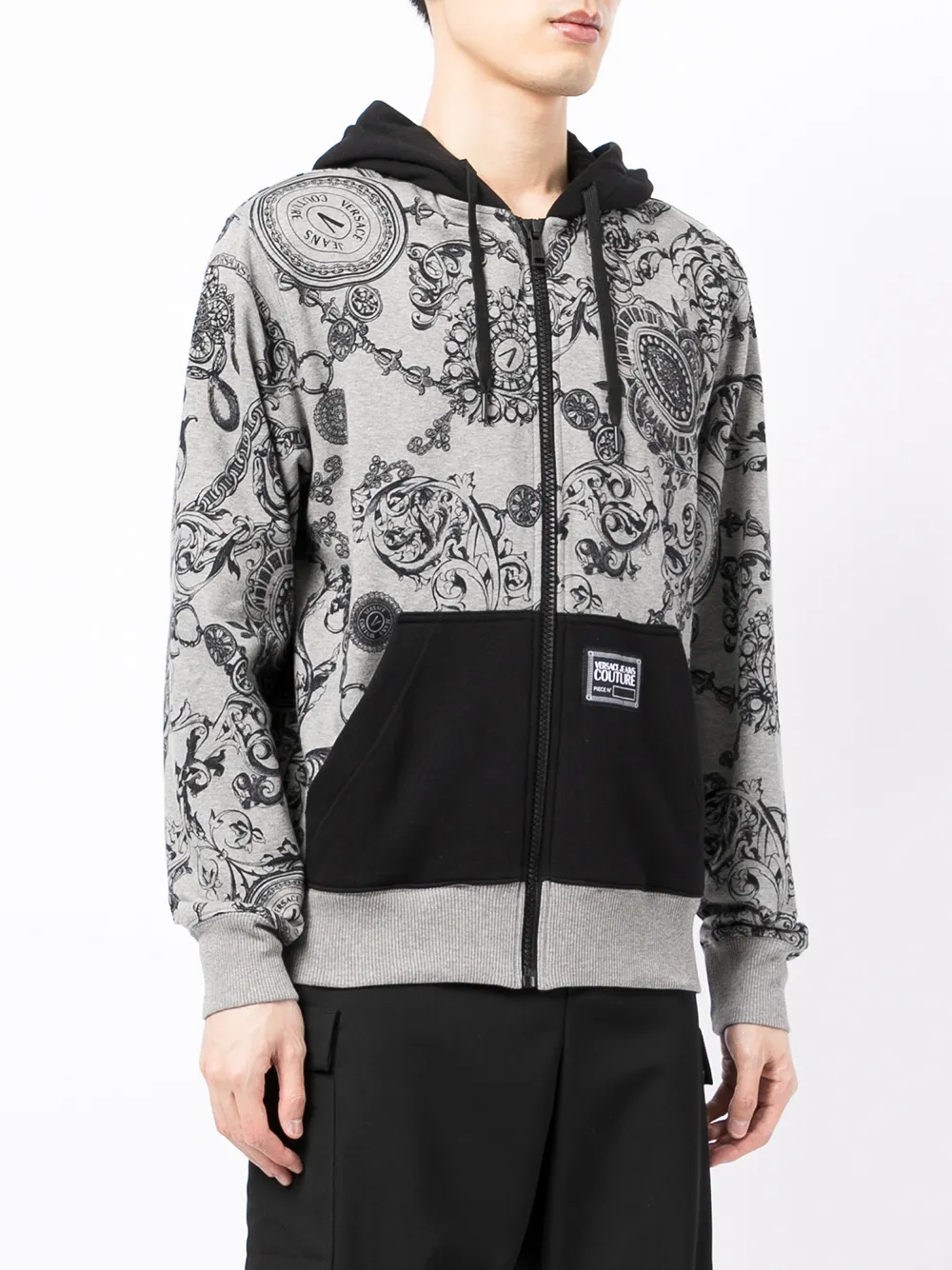 фото Versace jeans couture худи с принтом baroque