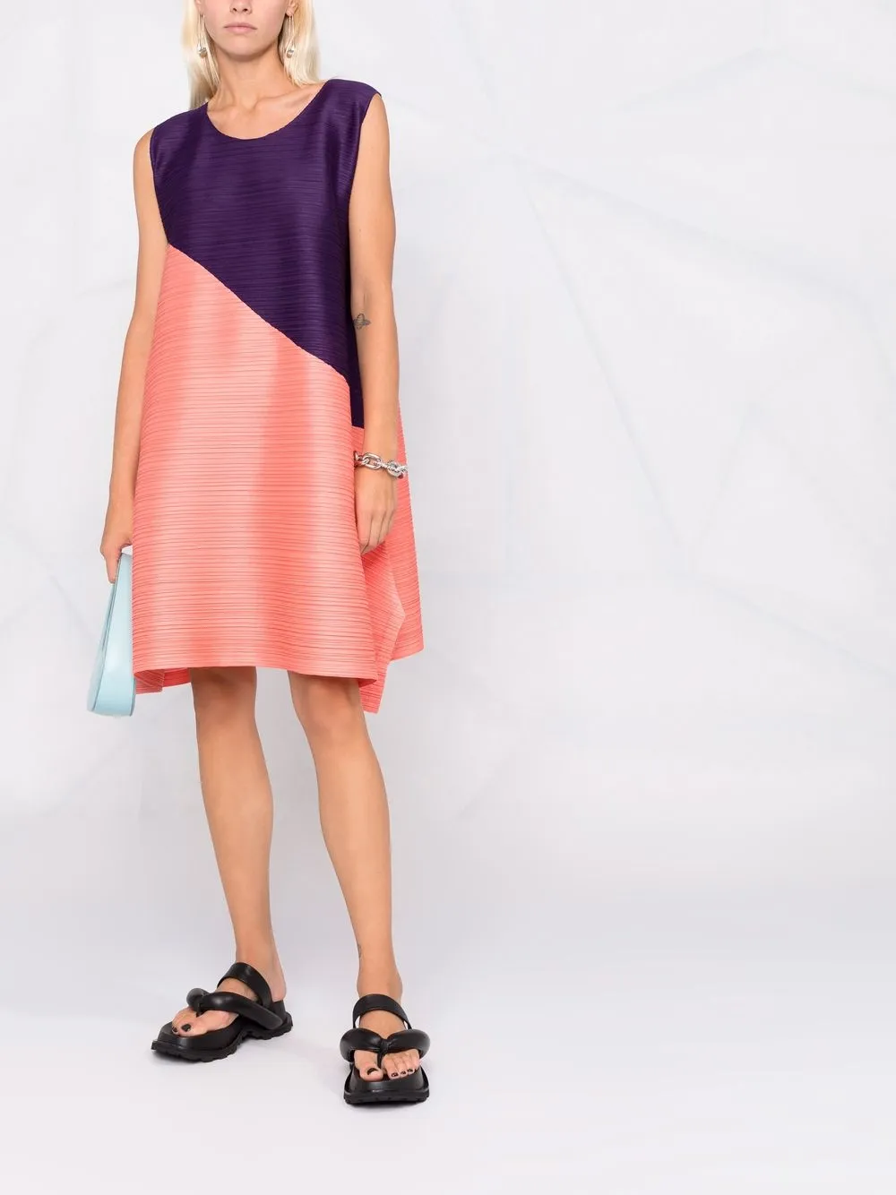 фото Pleats please issey miyake плиссированное платье без рукавов
