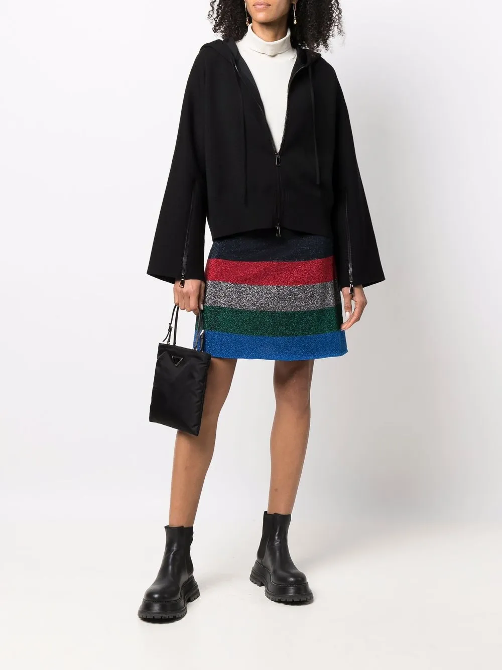 фото Moncler худи на молнии