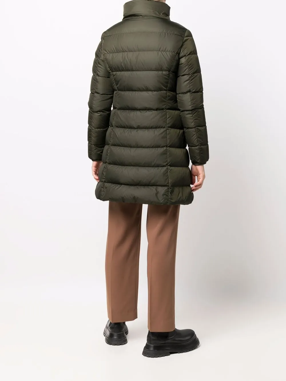 фото Moncler пуховик gie