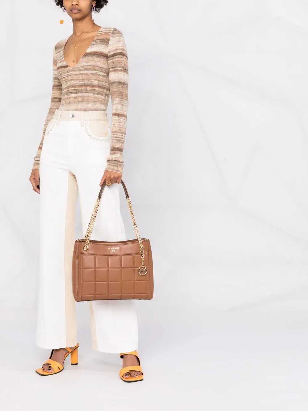 фото Michael michael kors стеганая сумка на плечо susan