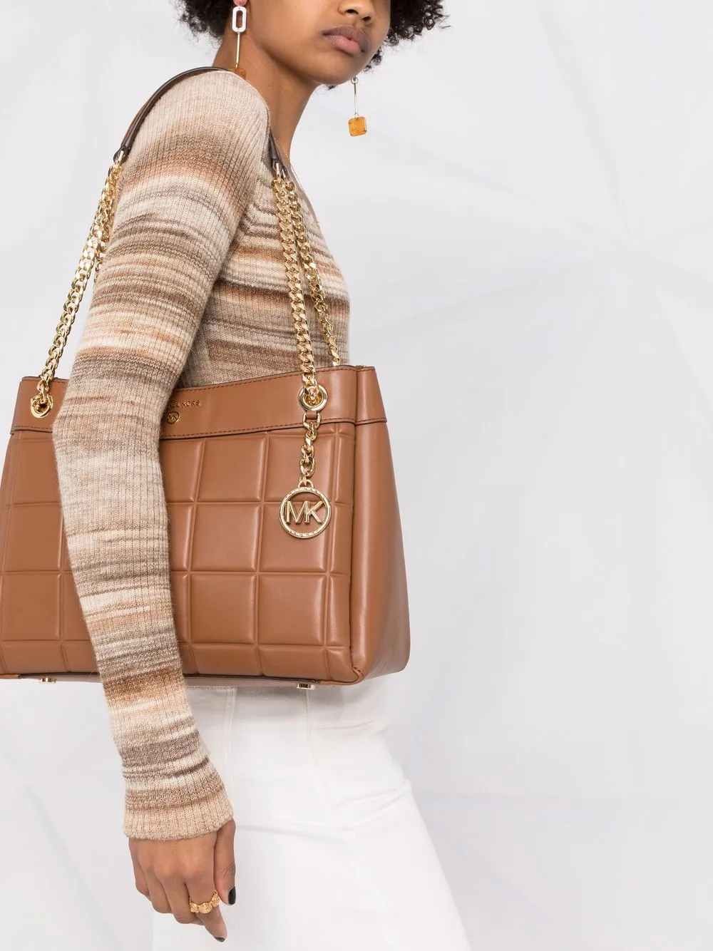 фото Michael michael kors стеганая сумка на плечо susan