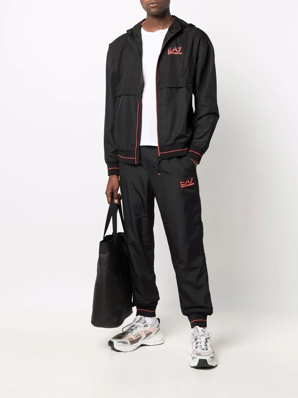 фото Ea7 emporio armani спортивный костюм с капюшоном и логотипом