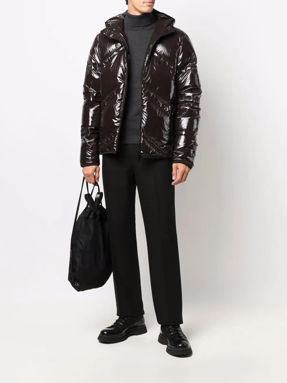 фото Bottega veneta пуховик с капюшоном