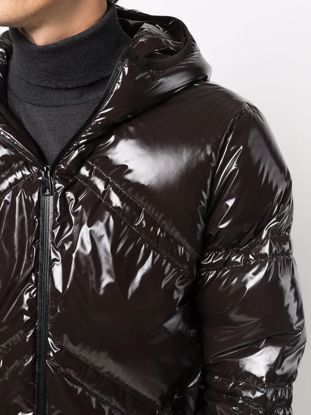 фото Bottega veneta пуховик с капюшоном