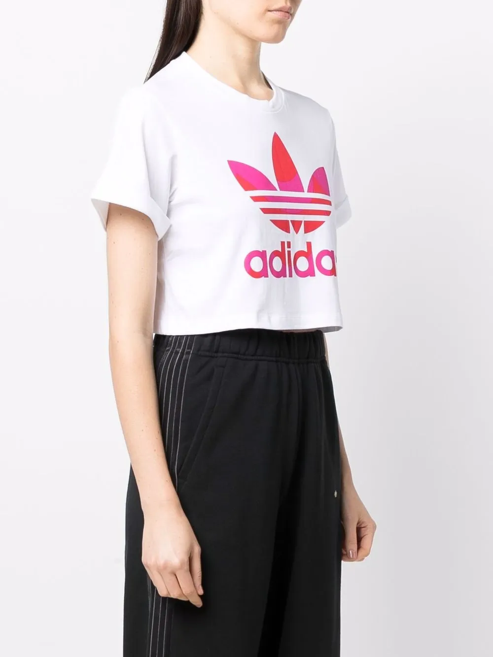 фото Adidas укороченная футболка с логотипом