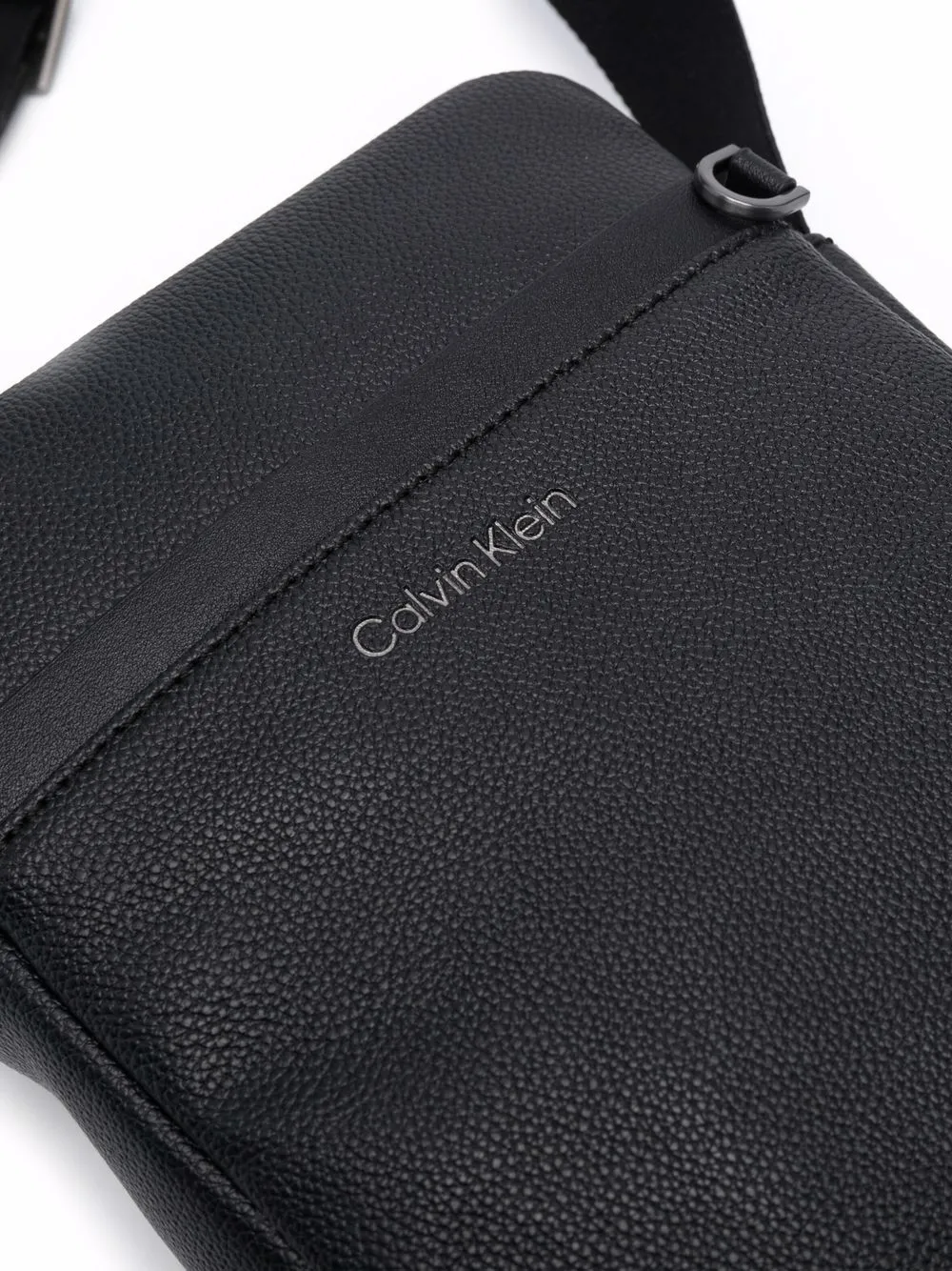 фото Calvin klein сумка через плечо