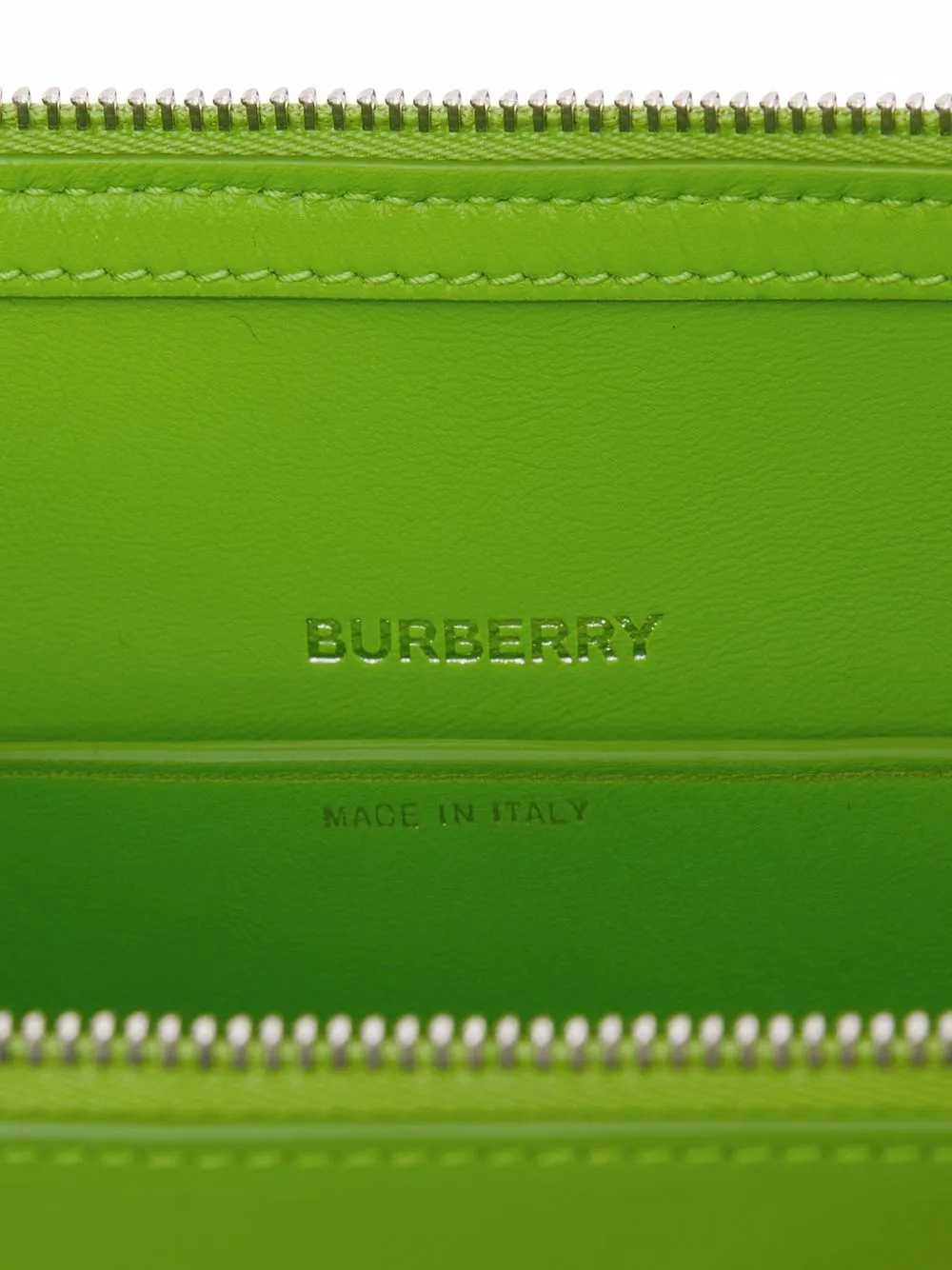 фото Burberry мини-сумка olympia на молнии
