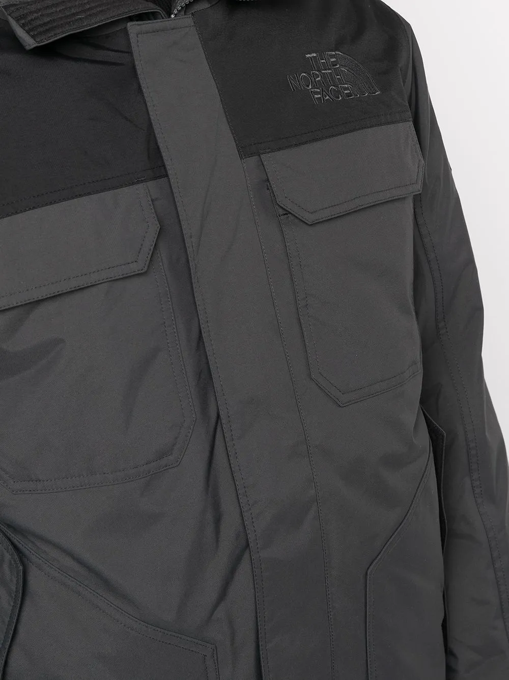 фото The north face куртка gotham iii с капюшоном