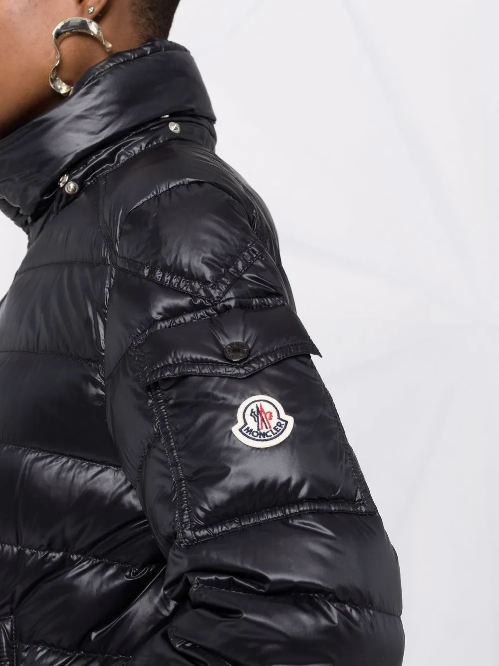 фото Moncler пуховик на молнии