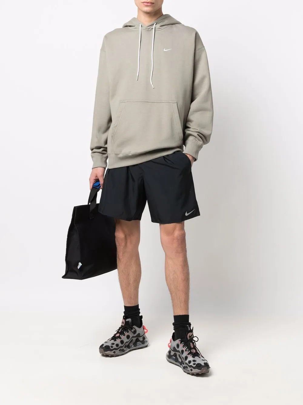 фото Nike худи с логотипом swoosh