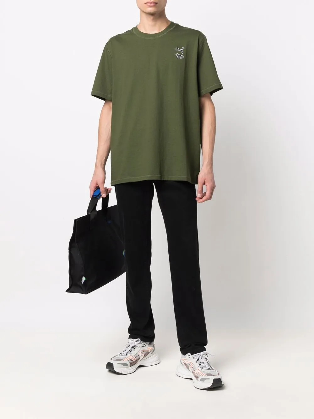 фото Puma футболка с нашивкой из коллаборации с maison kitsuné