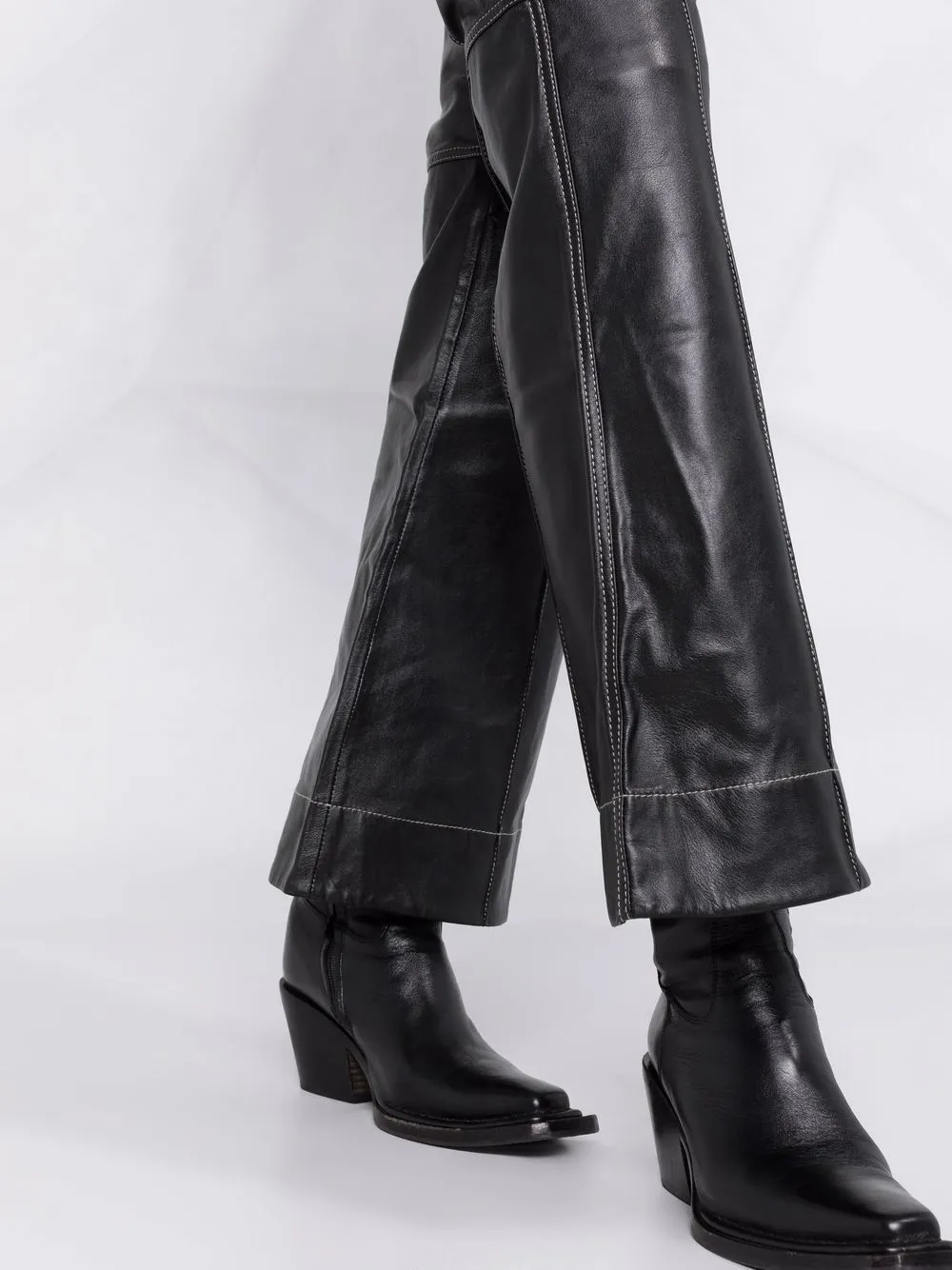 фото Ganni кожаные брюки bootcut