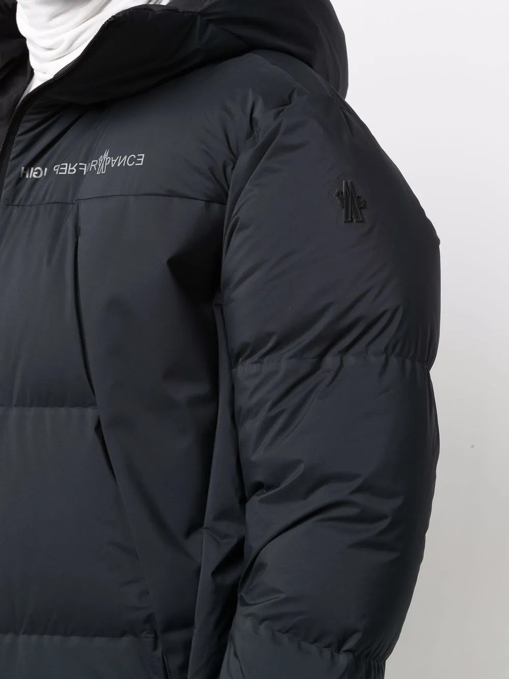 фото Moncler grenoble пуховик с капюшоном