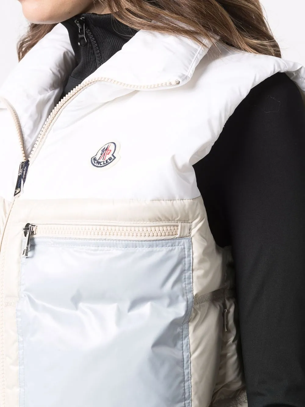 фото Moncler дутый жилет с карманом