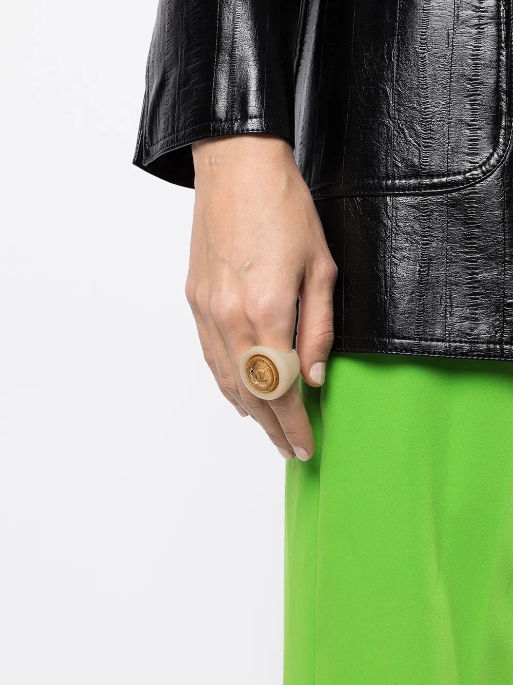 фото Chanel pre-owned кольцо с логотипом