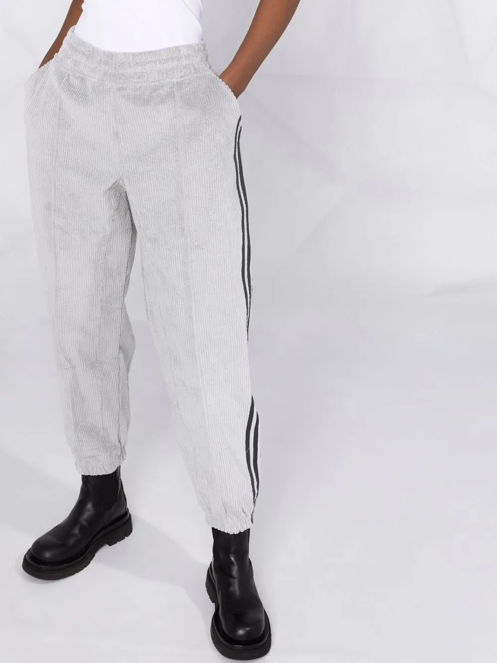 фото Adidas вельветовые брюки из коллаборации с ivy park