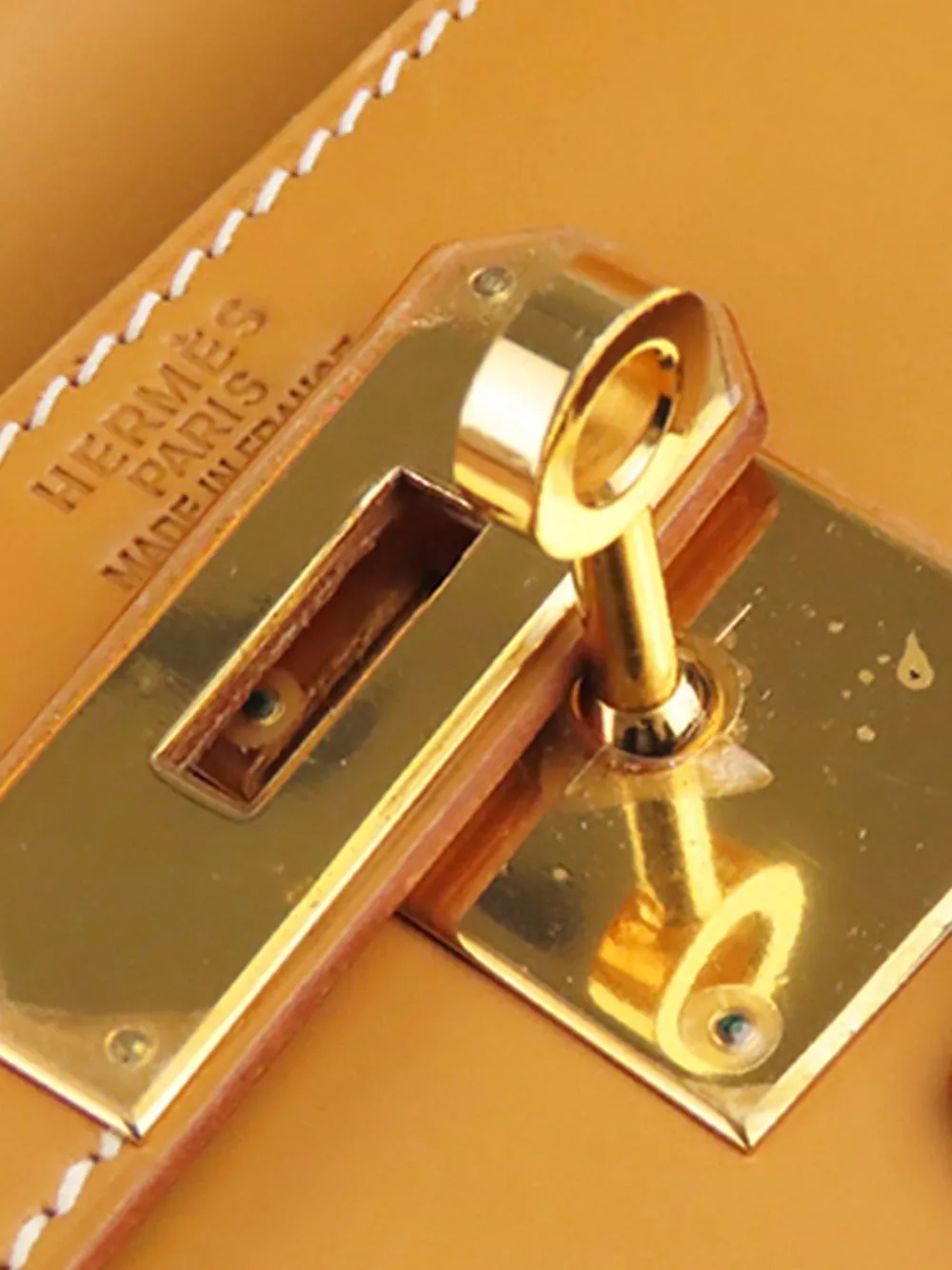 фото Hermès сумка kelly 32 retourne pre-owned
