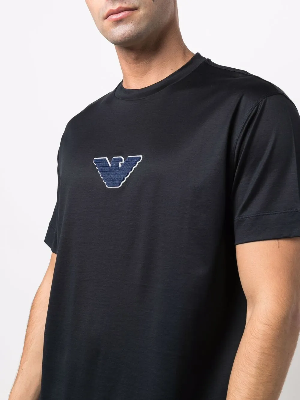 фото Emporio armani футболка с нашивкой-логотипом