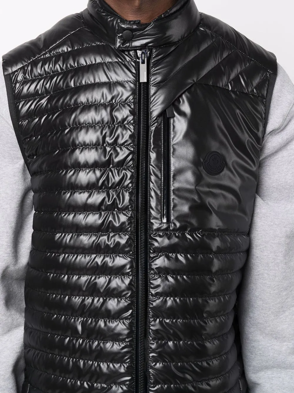 фото Moncler дутый жилет aptera