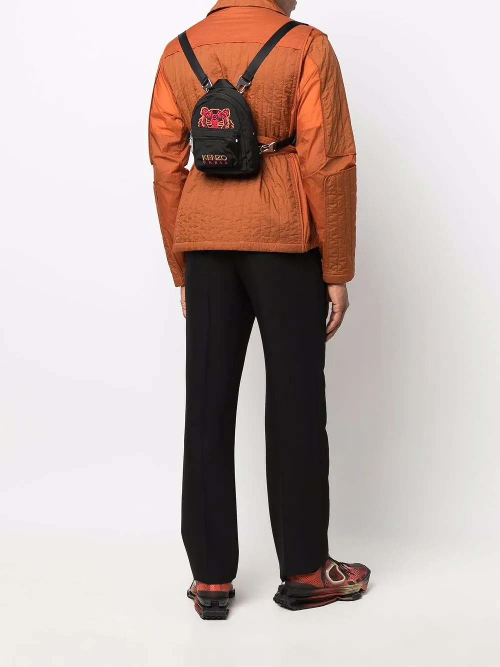 фото Kenzo мини-рюкзак с вышивкой tiger