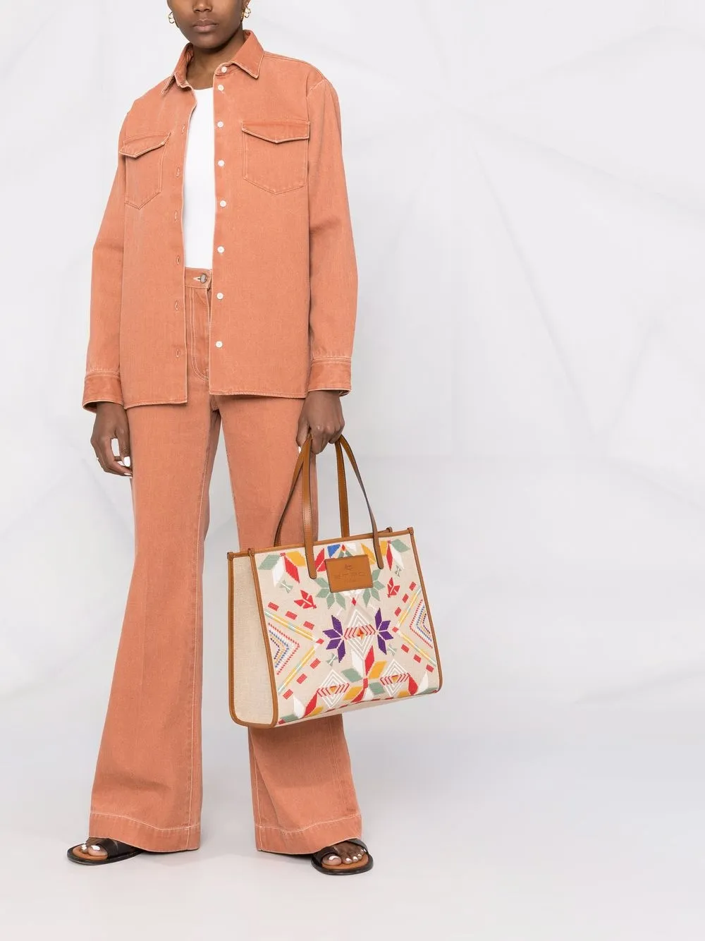 фото Etro сумка-тоут с нашивкой-логотипом